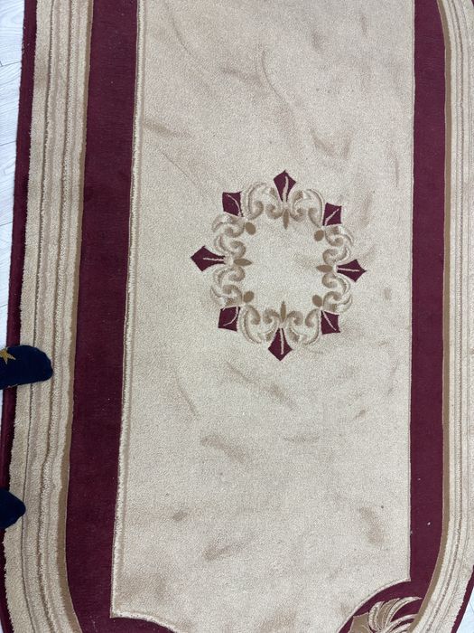 Продается овальный ковер