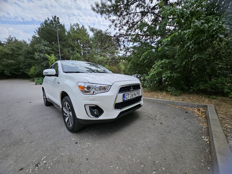 Мицубиши asx 2015г 150 к.с.