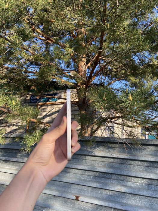 Продам срочно iPhone 12 64GB