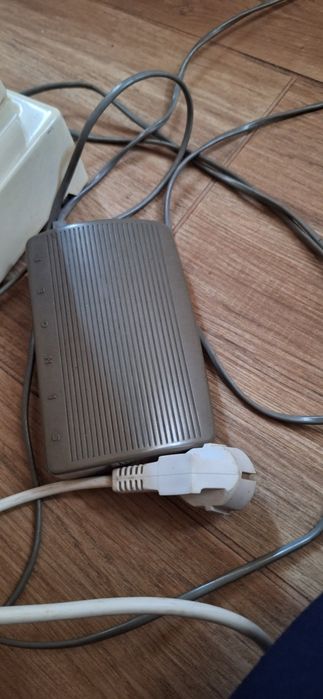 Masina de cusut electrica