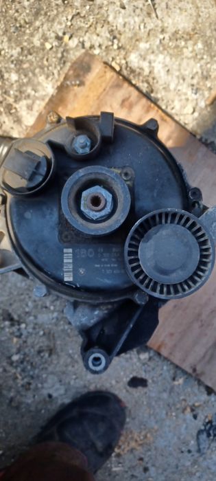 Алтернатор BMW E65 с водно охлаждане