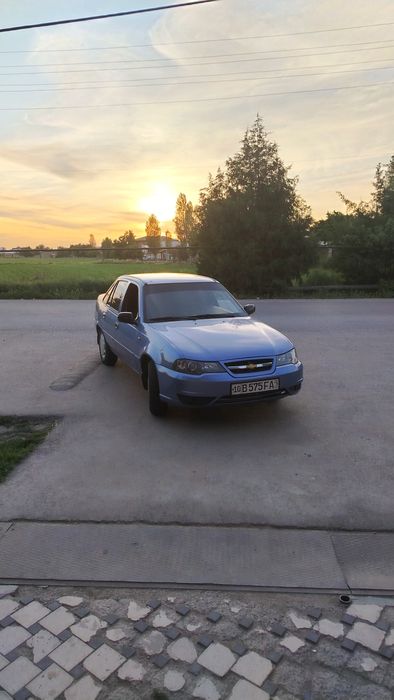 Продаётся нексия 2