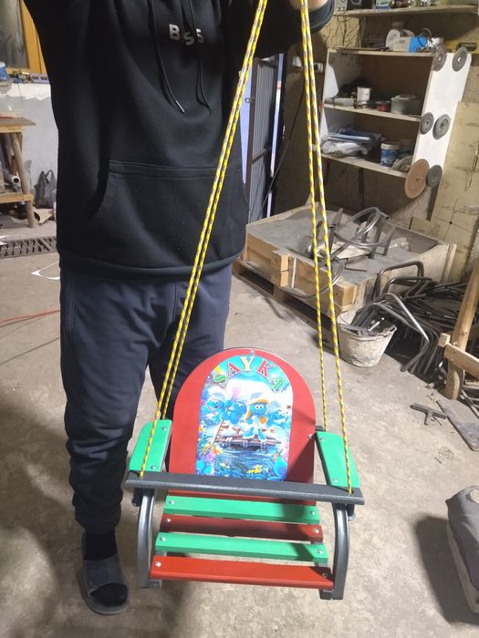 Детские качели (металло каркас)