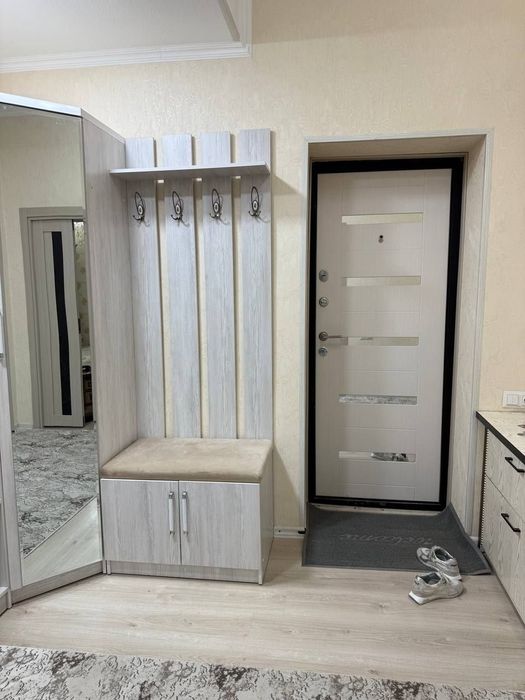 Shahriston metro atrofida 1 xonali kvartira ijaraga beriladi.