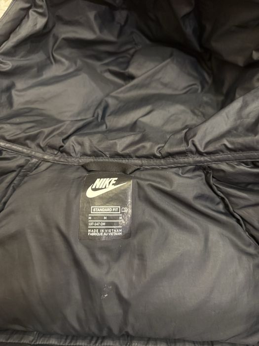 Куртка для девочки или мальчика на 7-9 лет. Nike оригинал .