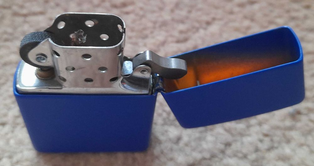 Запалка Zippo 229 Classic Royal Blue Matte