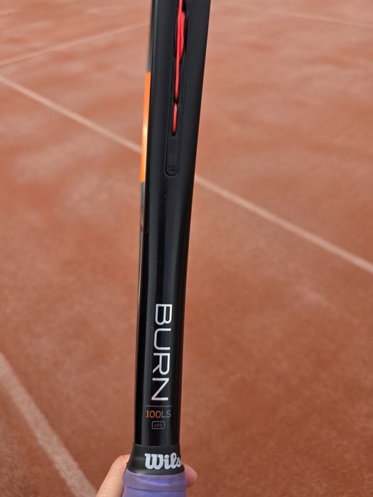 Тенис ракета Wilson Burn 100