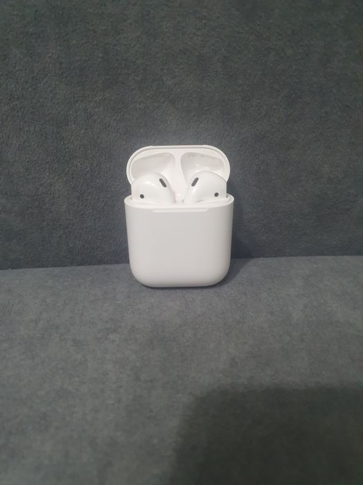Airpods оригинал