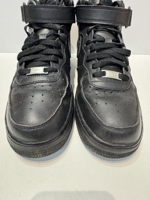 Маратонки NIKE AIR FORCE 1 .Номер 42.5