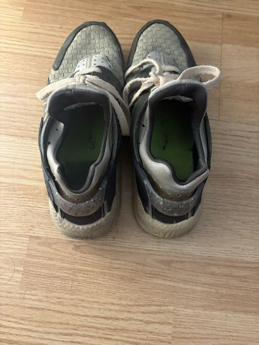 Продавам мъжки обувки Nike Air Huarache 41 номер