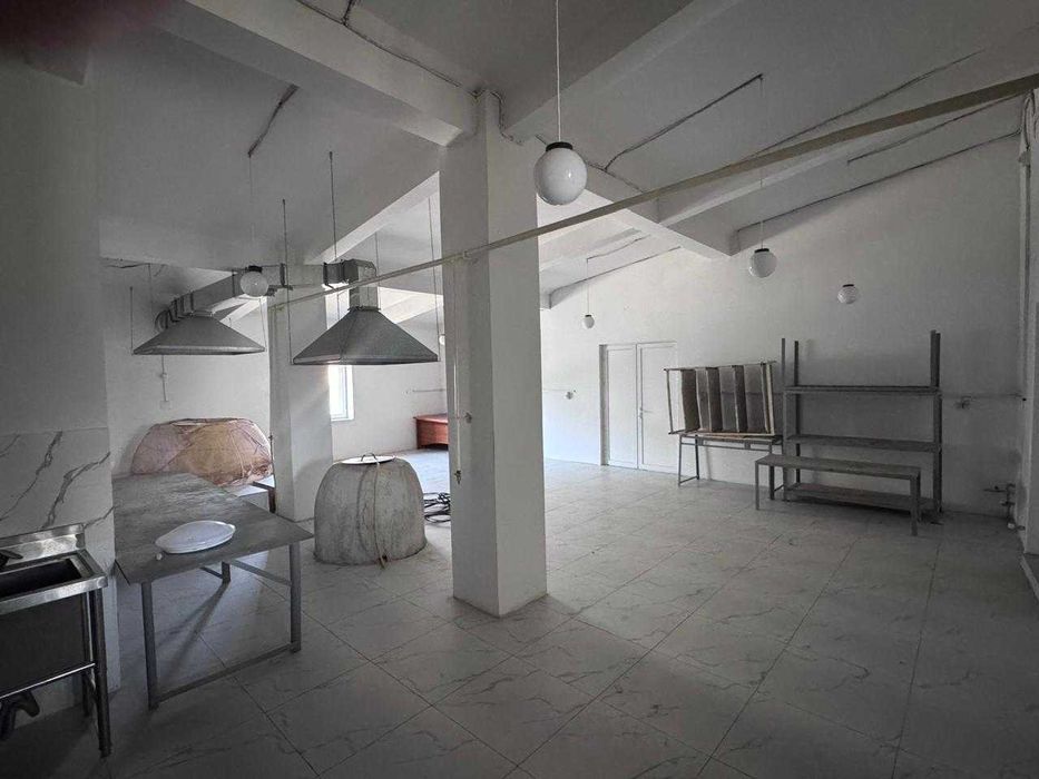 Цех, пекарня, производство