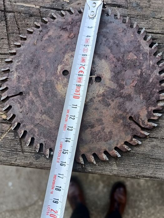 De vânzare cuțit abric și pânze circular