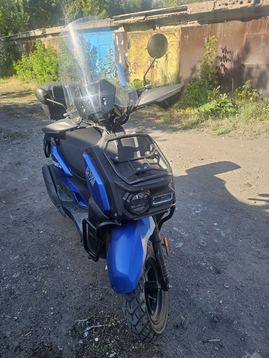 Продам скутер бмв