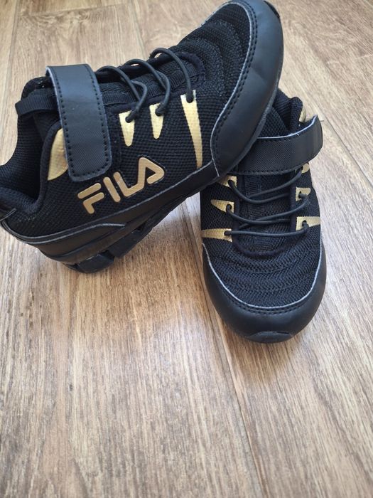 Adidasi originali Fila nr 30