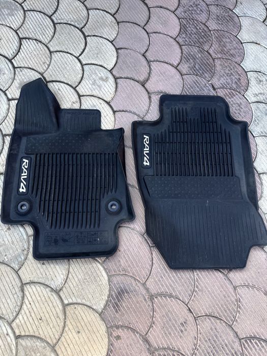 Полики оригинал RAV4