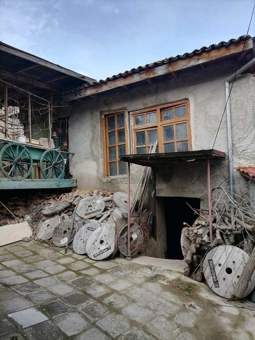 Продава се Къща в Провадия - 285 кв.м за 264 €/кв.м - Снимка #3