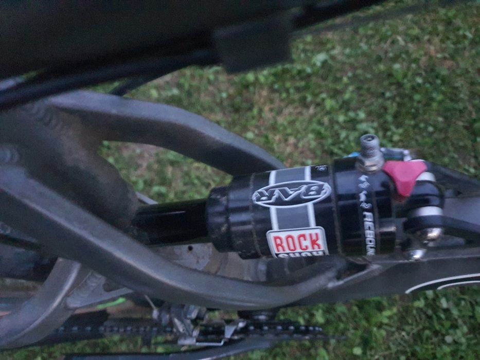 Vând bicicleta Cube XC comp