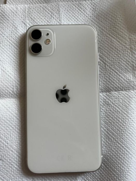 Продам Iphone 11