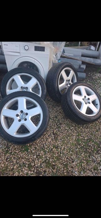 Комплект джанти и гуми