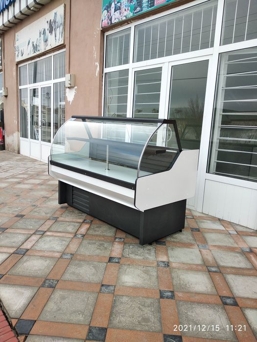 Vitrina Xolodelniklar tayorlab beramiz buyurtma asosida