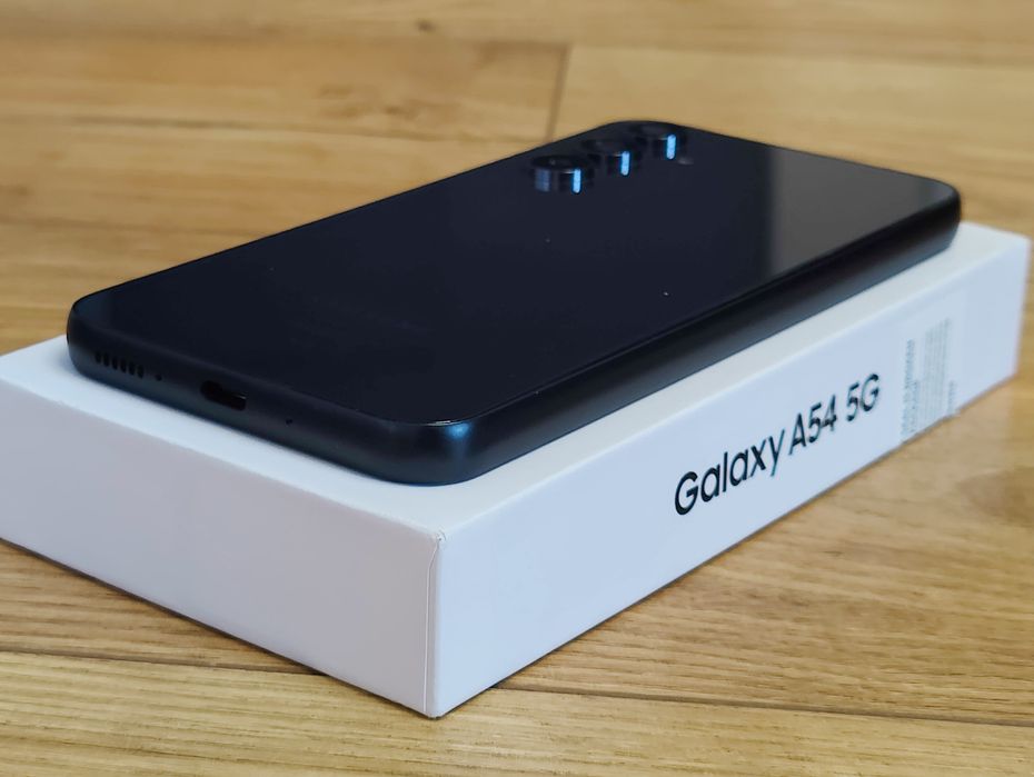 Samsung Galaxy A54 5G Graphite 128GB + husă + încărcător