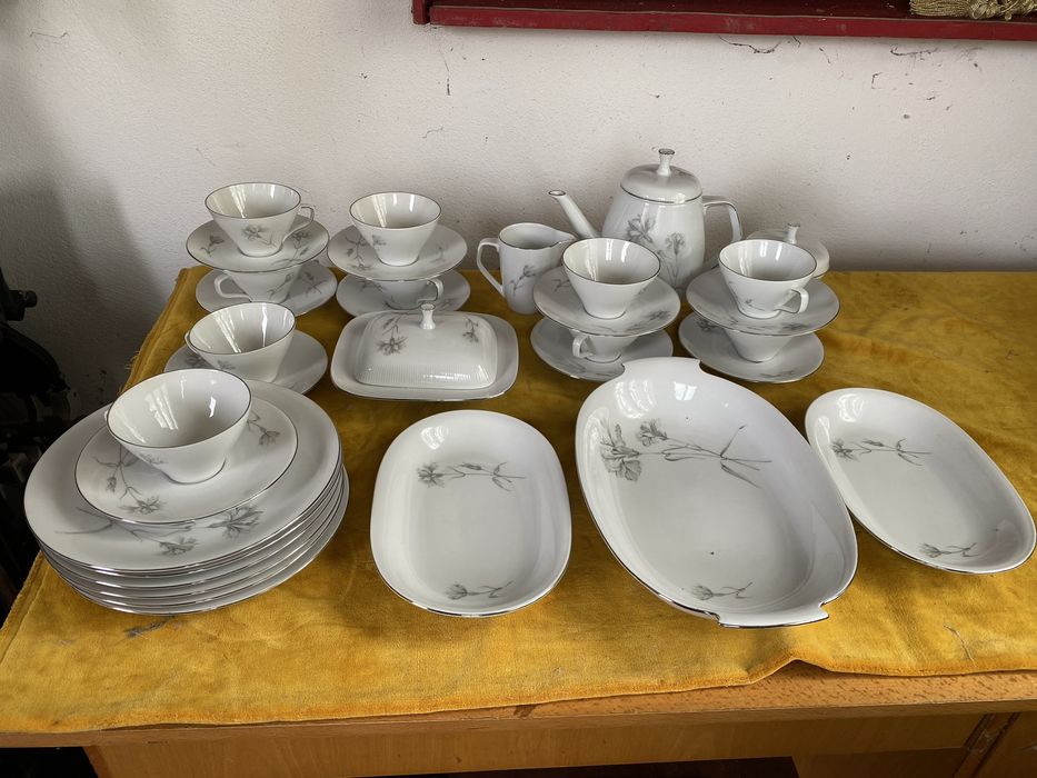 Set portelan fin Germania