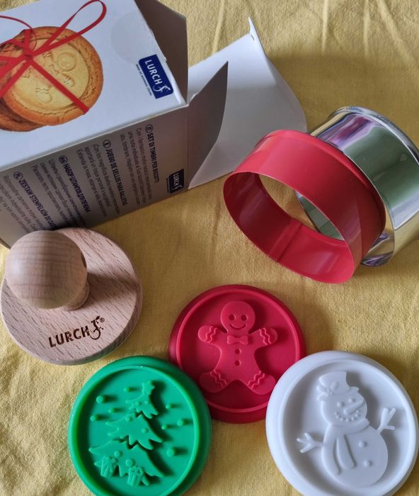 Фрмички за коледни сладки