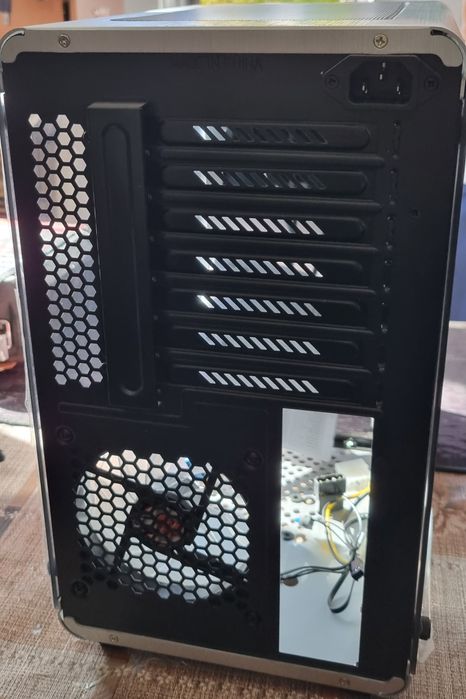 Carcasă PC Premium Raijintek THETIS – Aluminiu / Compatibilă ATX