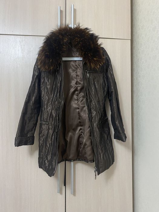 Продам зимнюю куртку