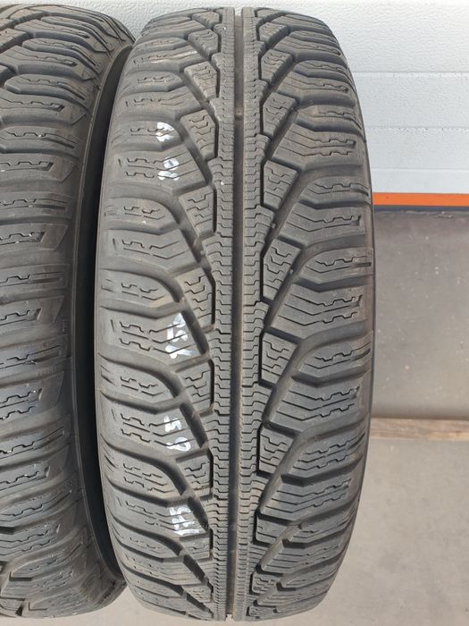 Зимни гуми 4 броя UNIROYAL MSplus 77 175 65 R15 дот 3017