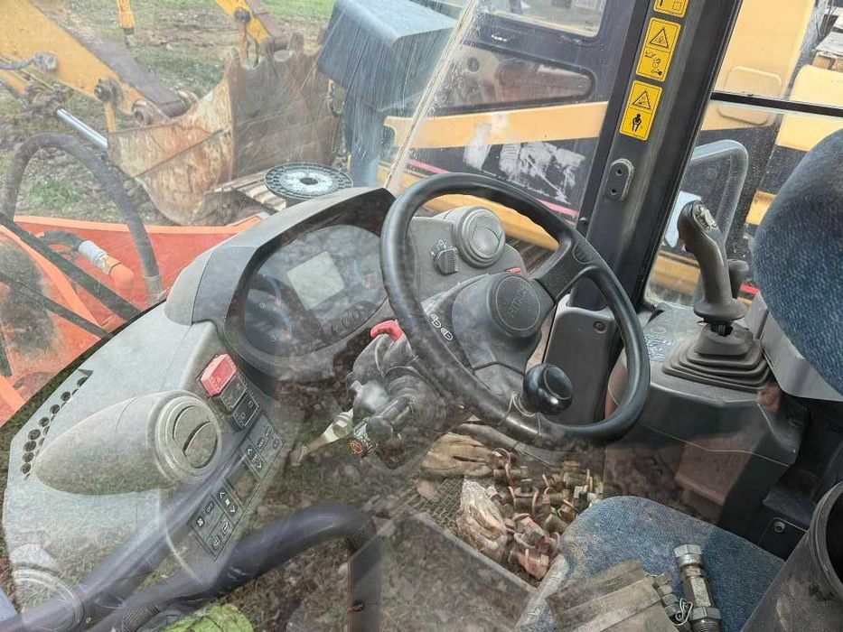 Cabina incarcator frontal Hitachi ZW180