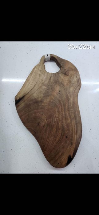 Дъски за рязане и мезета от Орех