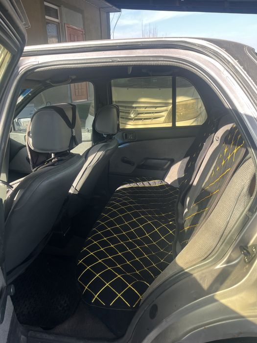 Митсубиси галант