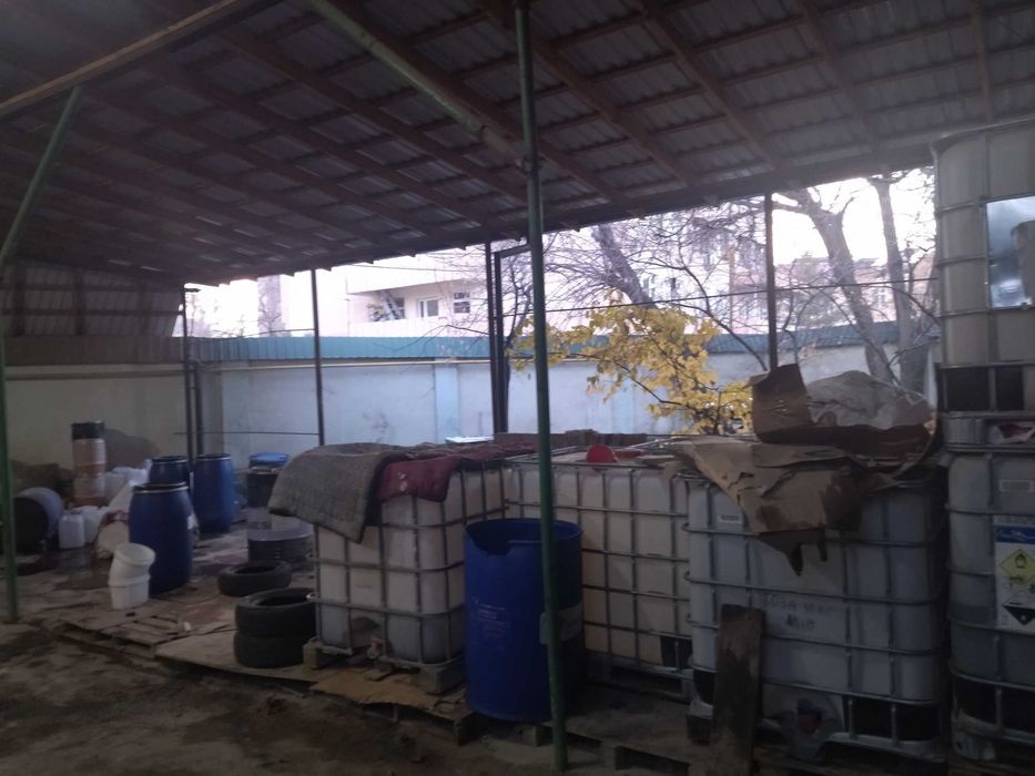 Продается нежилое помещение 5.33 соток, тузель 1, крестик.