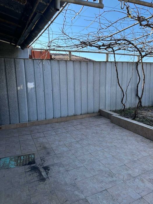 Продавам къща в с. Смочево