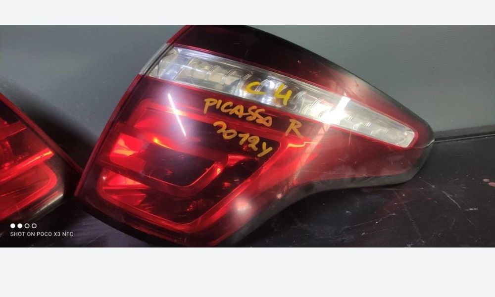 stop tripla stanga dreapta citroen c4 picasso complete european