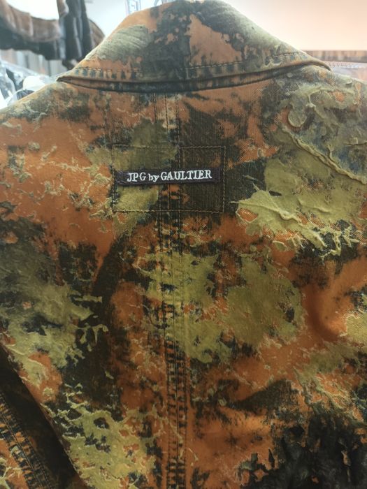 Продам красивый пиджак