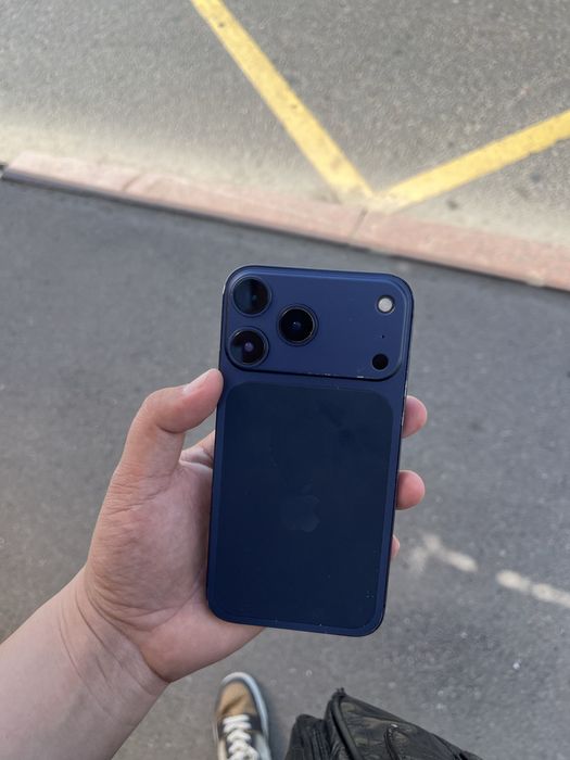 Iphone 11 продам