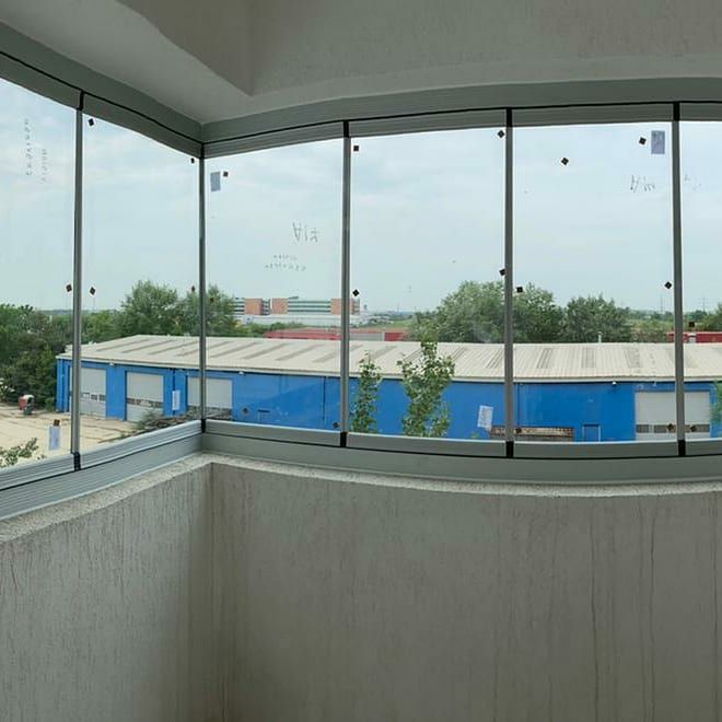 Inchideri terase balcoane foisoare cu sticlă armonică