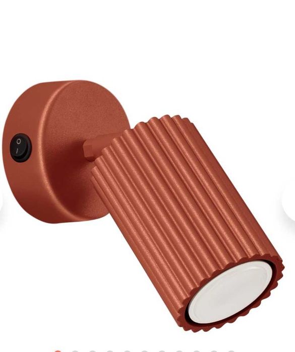 Lampa de perete ocru / argila cu un comutator, noua