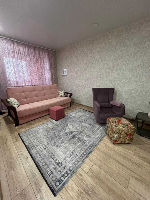 Диван раскладной и кресло