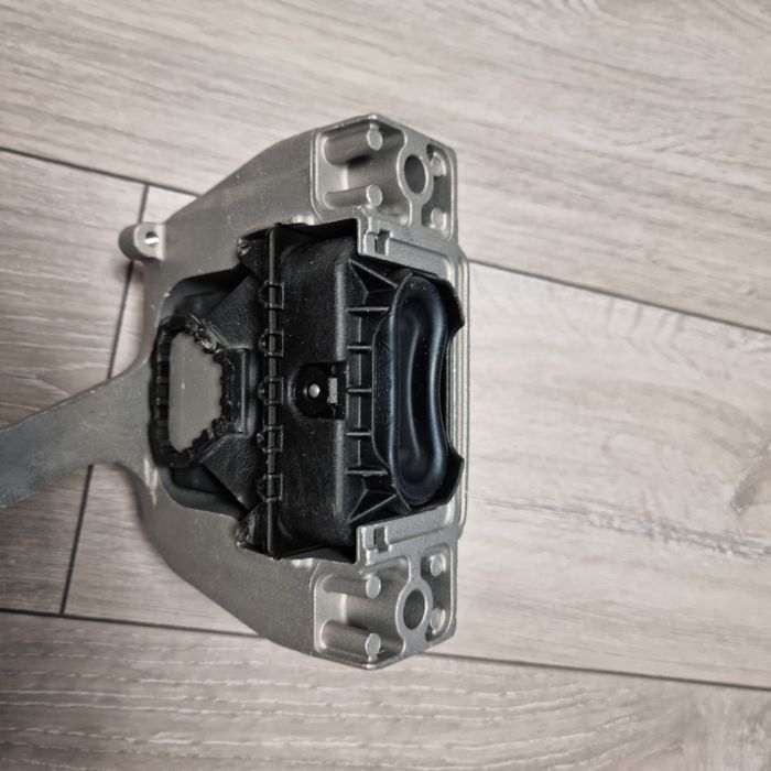 Suport / Tampon motor dreapta VW Audi Skoda Seat 2.0 TDI TSI Euro 5 6