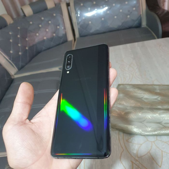 A90 5G sotiladi arzon narxda