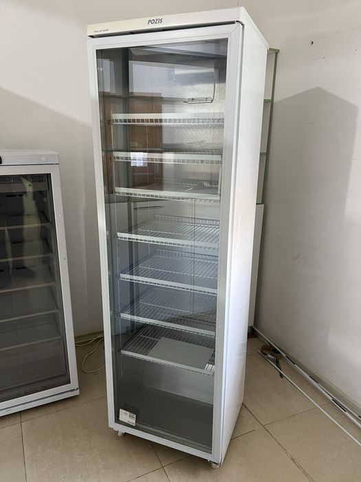 Продается аптечный холодильник в отличном состояний