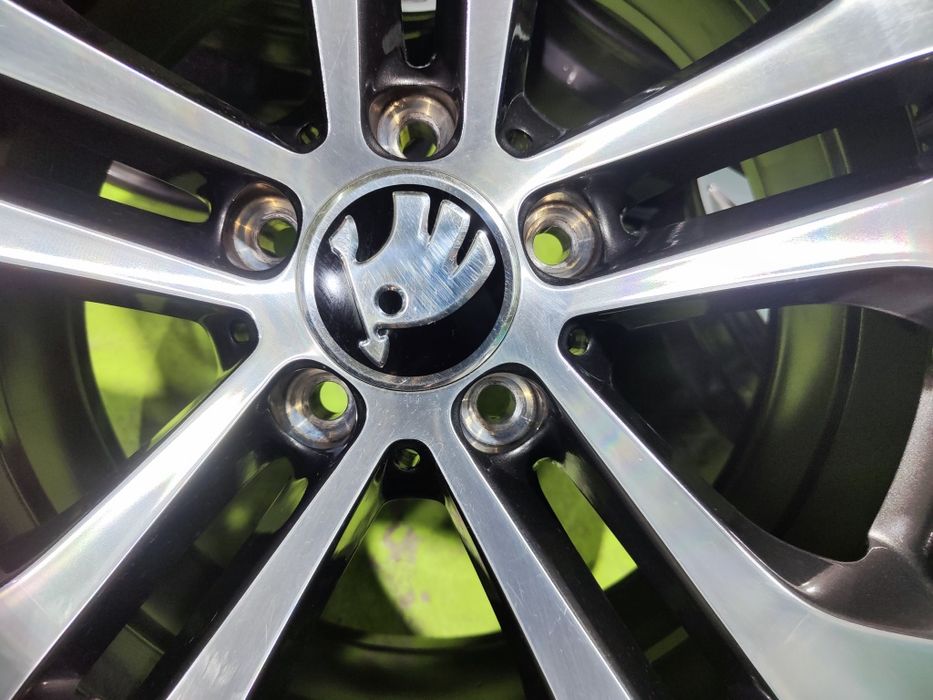 17 5x112 Skoda лети джанти 5х112 шкода