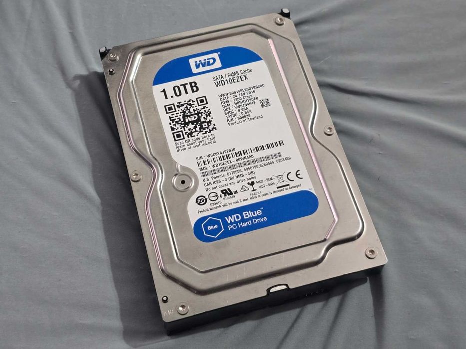 Hard Disk Western Digital Blue 1.0TB, 3.5", SATA III, 64MB Cache, 7200 RPM, WD10EZEX