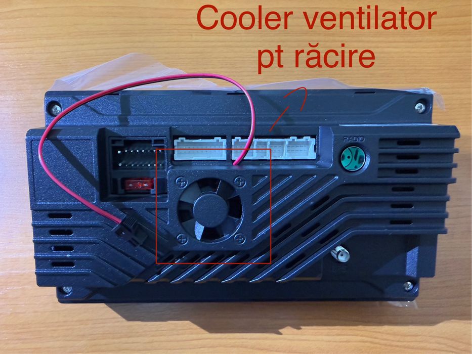 Navigatie universala 7 inch, Carplay, Android 13, 2+32GB, camera, rama