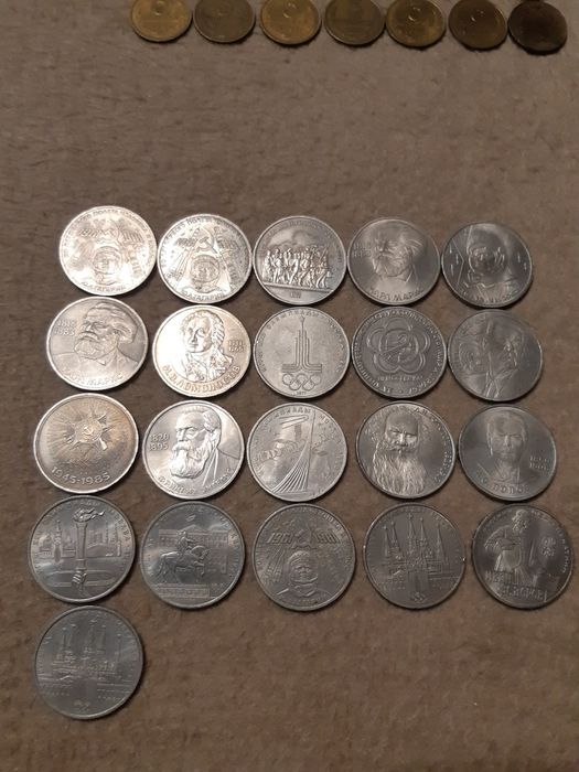 Продам олимпийские рубли