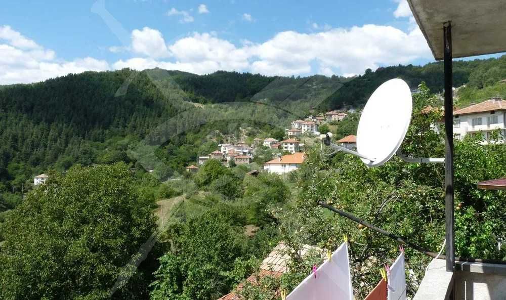 Продава се Къща в с. Баните, Област Смолян - 256 кв.м за 325 €/кв.м - Снимка #11