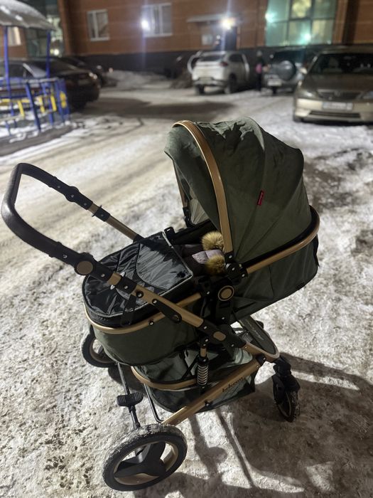 Продам прогулочную коляску